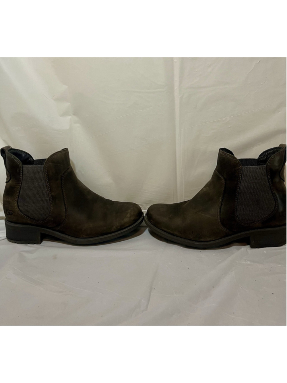 UGG Australia Bonham II Chelsea Boot Waterproof Leather size Women's 6.5 - Picture 8 of 16